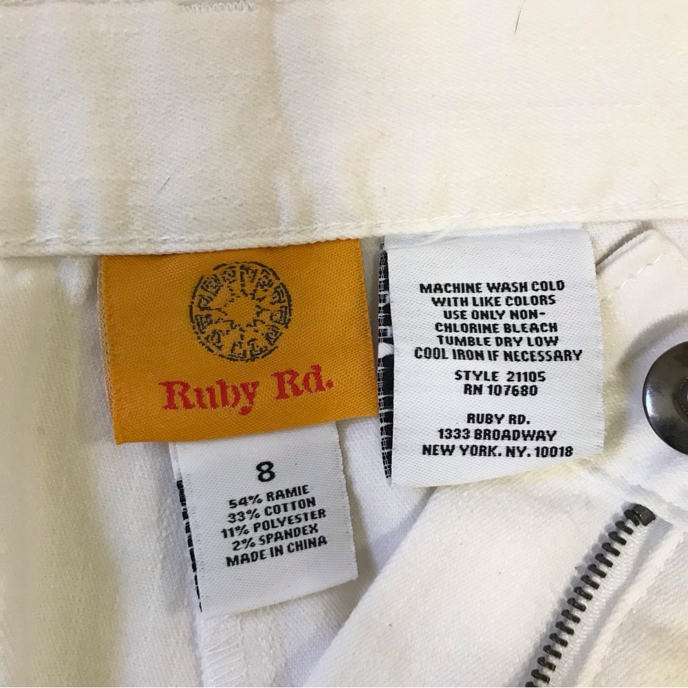 Ruby Rd. White Jeans - Picture 3 of 12
